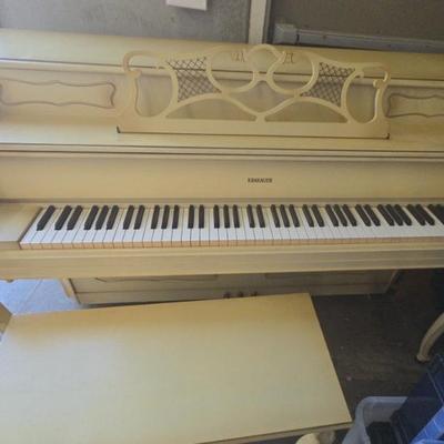 Ct323rv antique krakauer console piano with matching bench