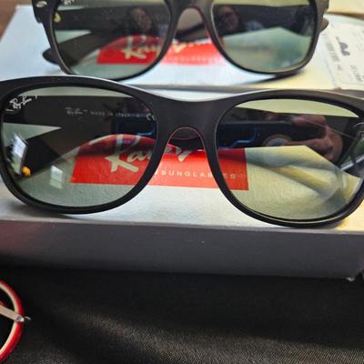 Sale Photo Thumbnail #324