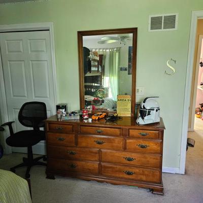 Sale Photo Thumbnail #236