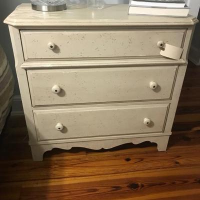 Sale Photo Thumbnail #22: chest $259