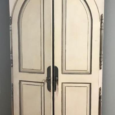 Sale Photo Thumbnail #23: armoire $450