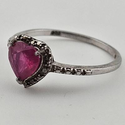 Sterling Silver 925 Heart Cut Ruby Ring