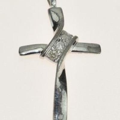 Sterling Silver Natural Diamond Cross Pendant