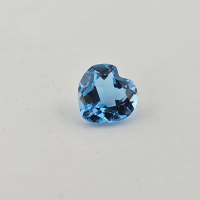 2.8ct Heart Shaped Blue Topaz Gemstone