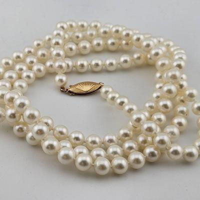 14k Yellow Gold Natural White Pearl Necklace