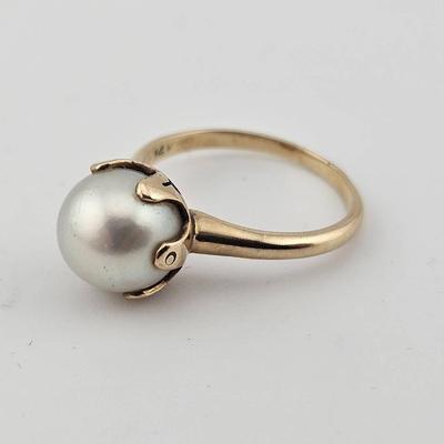 Vintage 14k Gold 9mm Pearl Ring