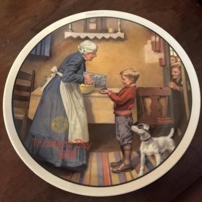 Collector plate norman rockwell the pantry raid
