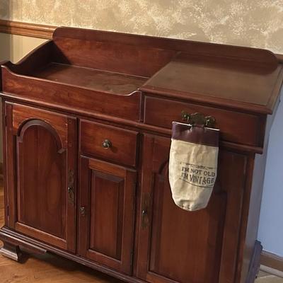 Kitchen dining pennsylvania house dry sink bar cart cabinet
