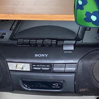 Sony radio cd and cassette player
