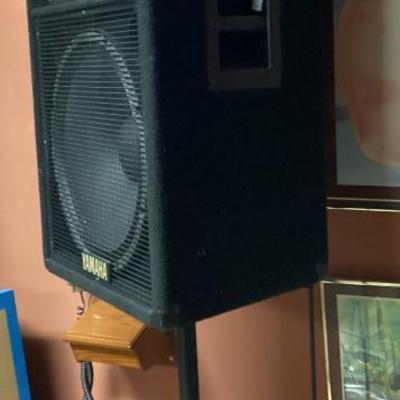 Yamaha speakers on stand