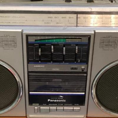 Panasonic stereo radio