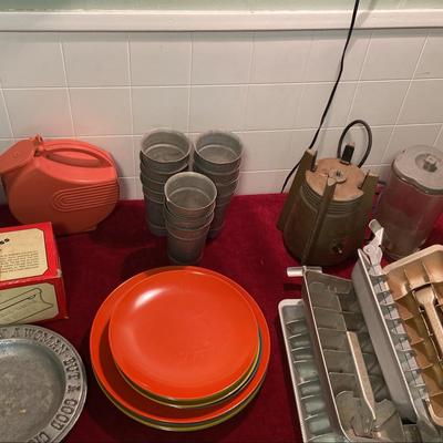 Lot Of Vintage Kitchen Wares