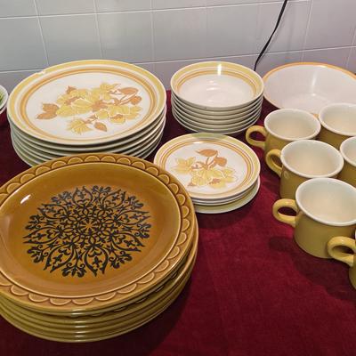 Yellow Plate Set with Bowls and Coffee Cups
