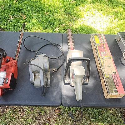 Chain Saws, Sander, Trimmers, and Saw