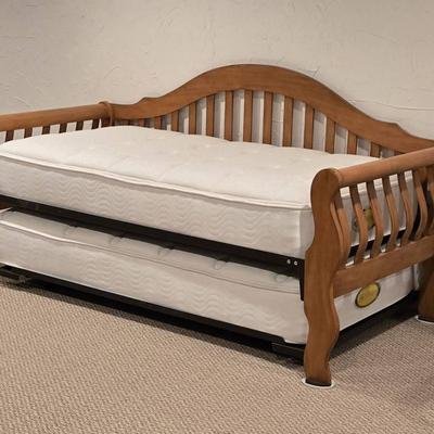 Twin Trundle Bed (B)