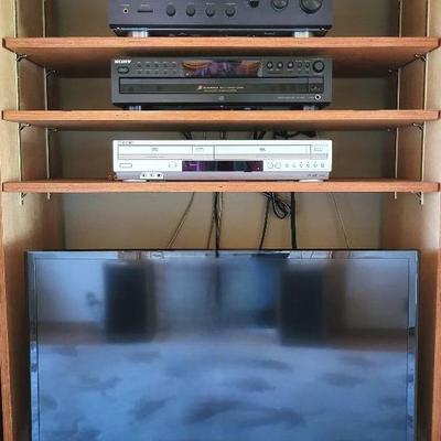 A/V Electronics (LR)