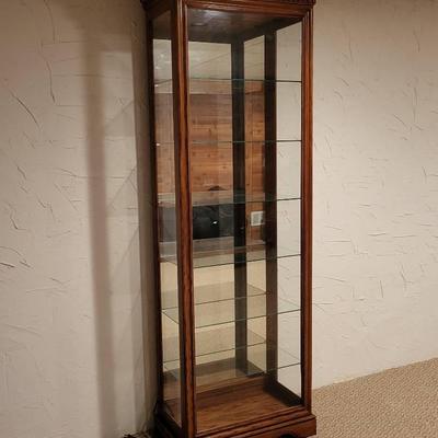 Lighted Curio (B)