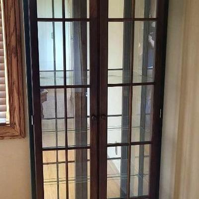 Lighted Curio Cabinet - Lot 1 (LD)