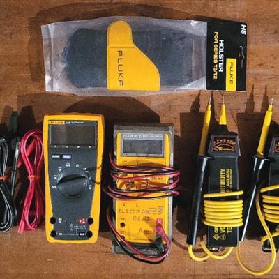 Fluke Meters + (B)