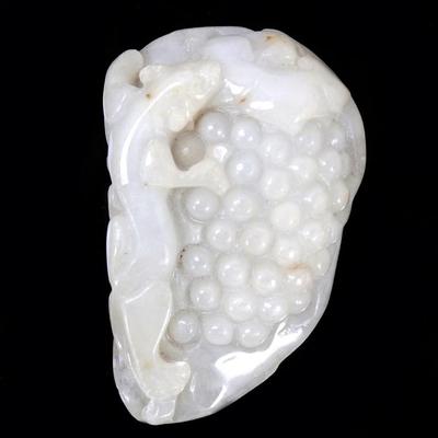 Sale Photo Thumbnail #202: Lot 202 chinese white jade style grapes jaguar