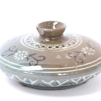 Sale Photo Thumbnail #299: Lot 300 gorgeous celadon glazed water dropper
