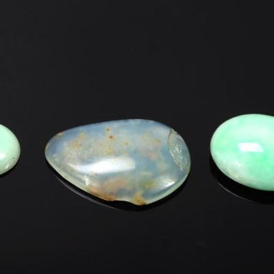Sale Photo Thumbnail #185: Lot 185 group of three chinese hardstone pendants