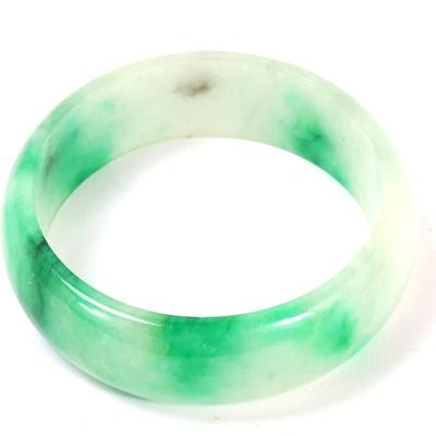 Sale Photo Thumbnail #196: Lot 196 gorgeous green apple snow white chinese bangle bracelet