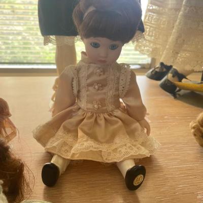 Sale Photo Thumbnail #768