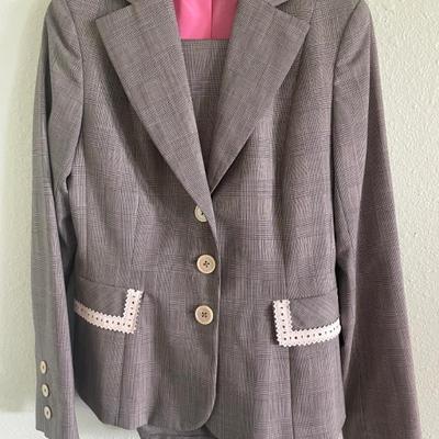 Sale Photo Thumbnail #495