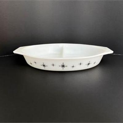 Discontinued 1959 Pyrex Compass Vegetable Dish.jpg