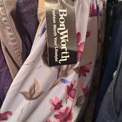 Sale Photo Thumbnail #153