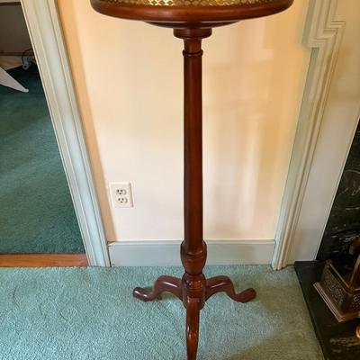 Henkel Harris Pedestal Plant Stand  