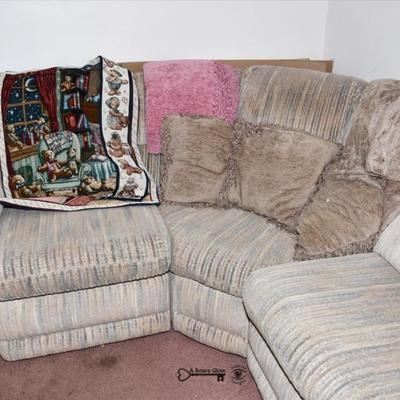062 living room