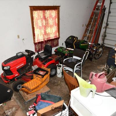 818 garage