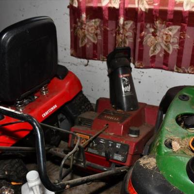 828 garage