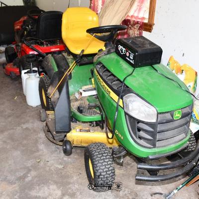 Garage 9)