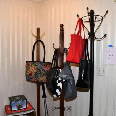 1372 hallway