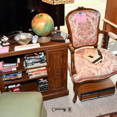 0284 family room