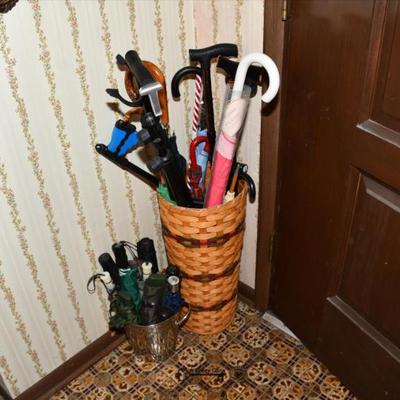 1368 foyer