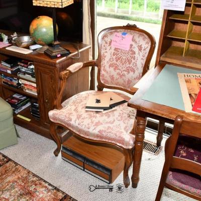 0275 family room