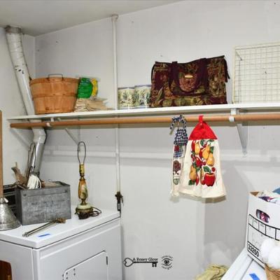 1443 laundry room