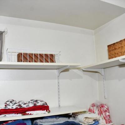 1440 laundry room