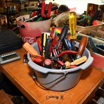 0898 garage