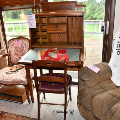 0295 family room