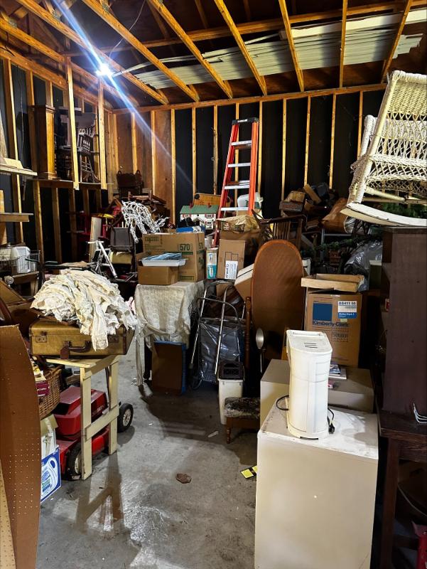 Sale Photo Thumbnail #22
