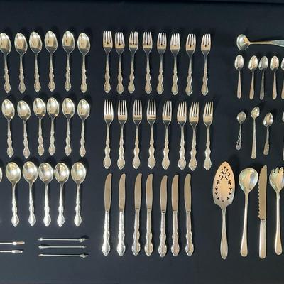 Wm. Rogers Mfg Co. Silverware Collection & Friends