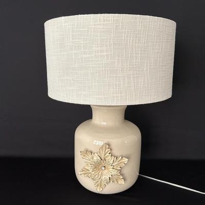Ceramic Table Lamp With Metal Flower