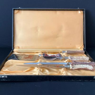 Five Piece Othello Carving Set 