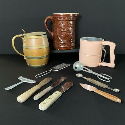 Vintage Kitchen Finds