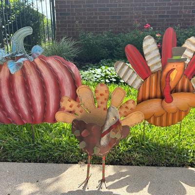 Fall Metal Yard Decor